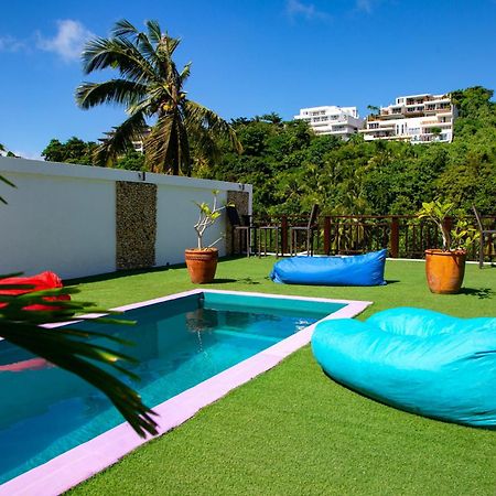 Хостел Chillax Boracay Yapak Екстер'єр фото