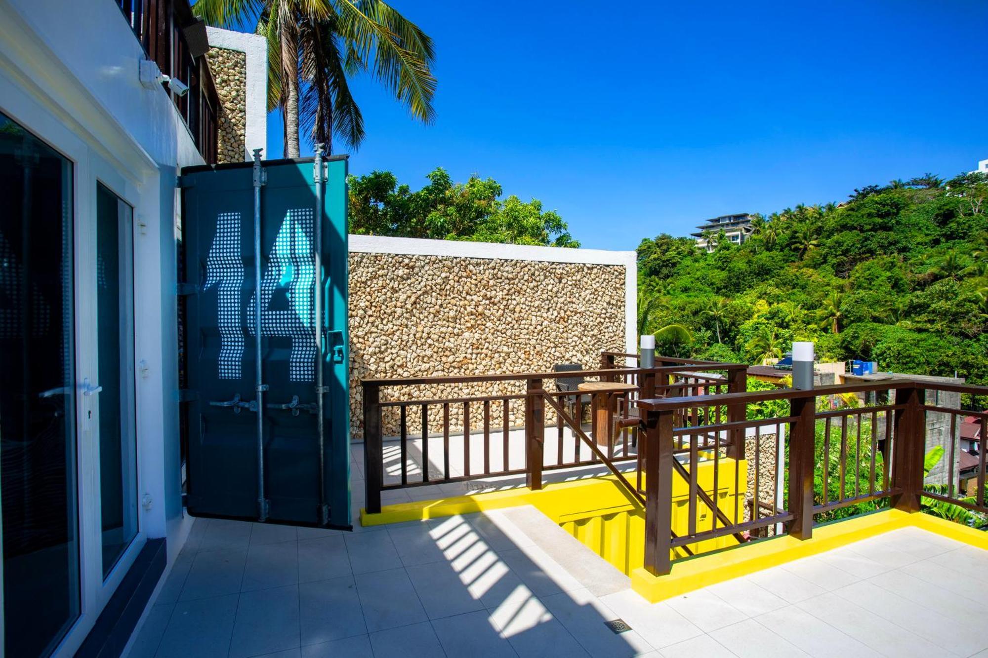 Хостел Chillax Boracay Yapak Екстер'єр фото